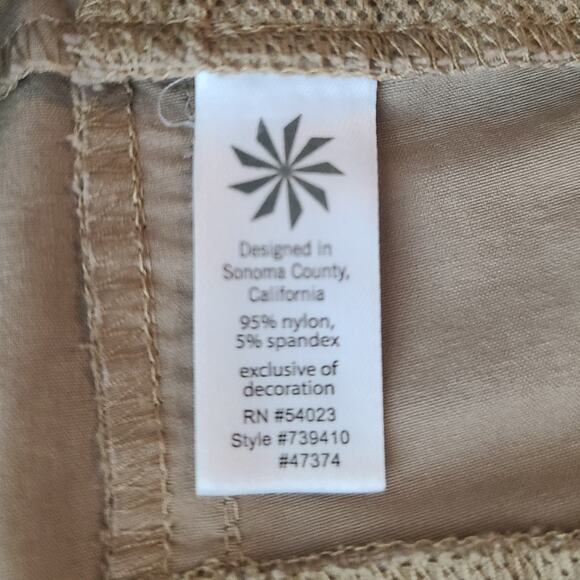 Athleta tan khaki athletic hiking shorts - 10 - Picture 7 of 8